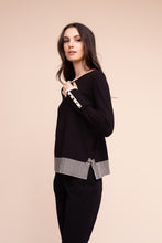 Charger l'image dans la galerie, Alison Sheri - Chandail - Black/Sand - A48041
