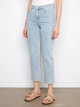 Charger l'image dans la galerie, Charlie B - Jeans - Bleu Pale - C5754/431A
